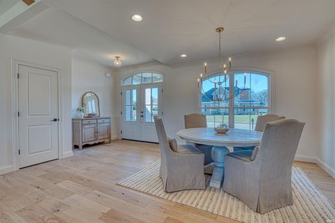 Tiny photo for 8818 Jenkins Drive, Evansville, IN 47725 (MLS # 202549689)