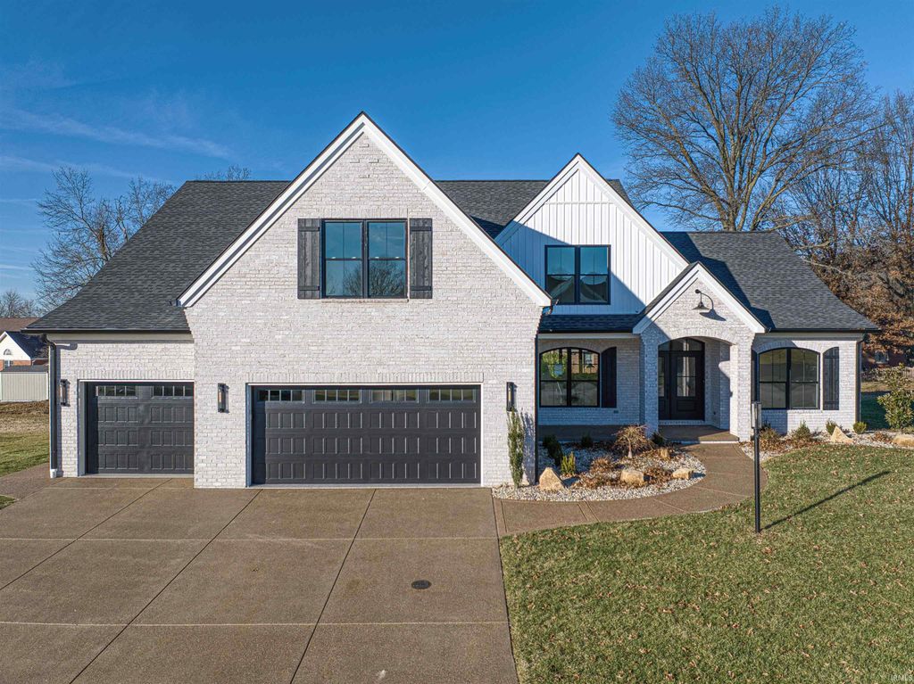Photo of 8818 Jenkins Drive, Evansville, IN 47725 (MLS # 202549689)