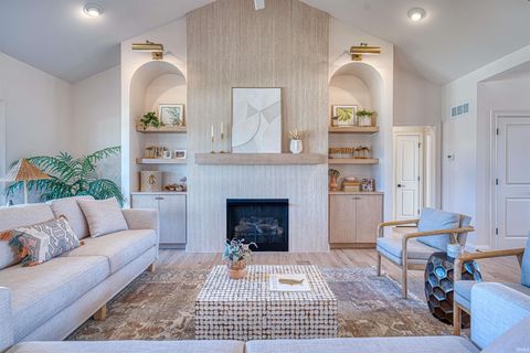 Tiny photo for 8818 Jenkins Drive, Evansville, IN 47725 (MLS # 202549689)