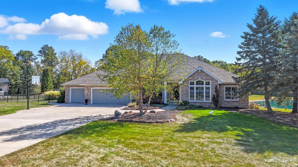 Photo of 5730 Schlatter Road, Leo, IN 46765 (MLS # 202541317)