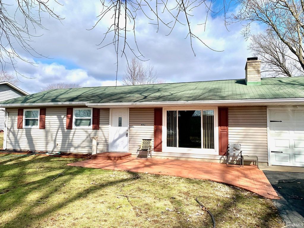 Photo of 4182 W Broadway Avenue, Bloomington, IN 47403 (MLS # 202605440)