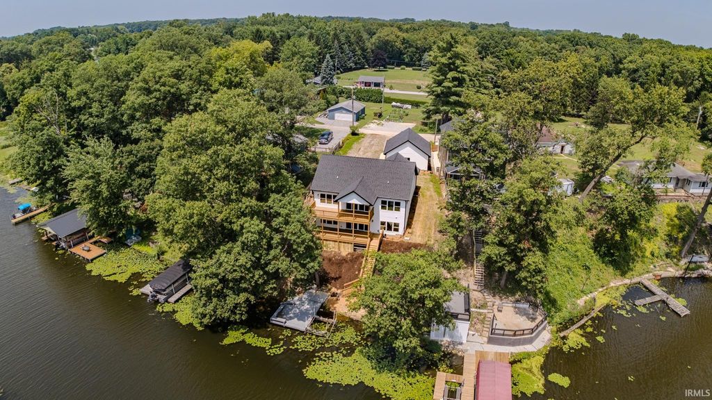 Photo of 4033 Denver Court, Monticello, IN 47960 (MLS # 202542744)
