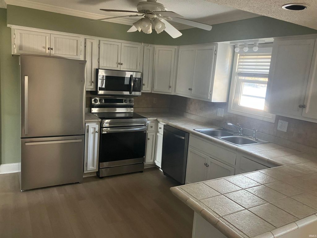 Photo of 3424 Old Bruceville Road, Vincennes, IN 47591 (MLS # 202606260)