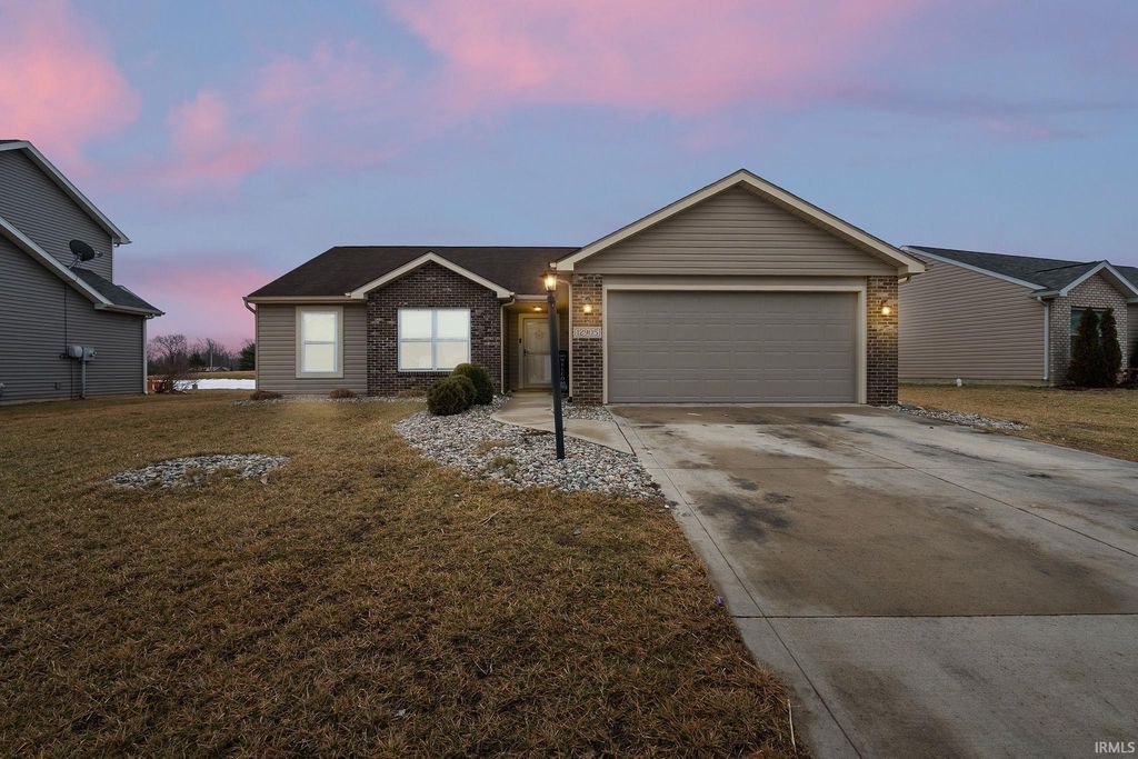 Photo of 12905 Magnolia Creek Trail, Fort Wayne, IN 46814 (MLS # 202605073)