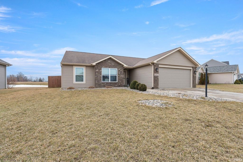 Photo of 12905 Magnolia Creek Trail, Fort Wayne, IN 46814 (MLS # 202605073)