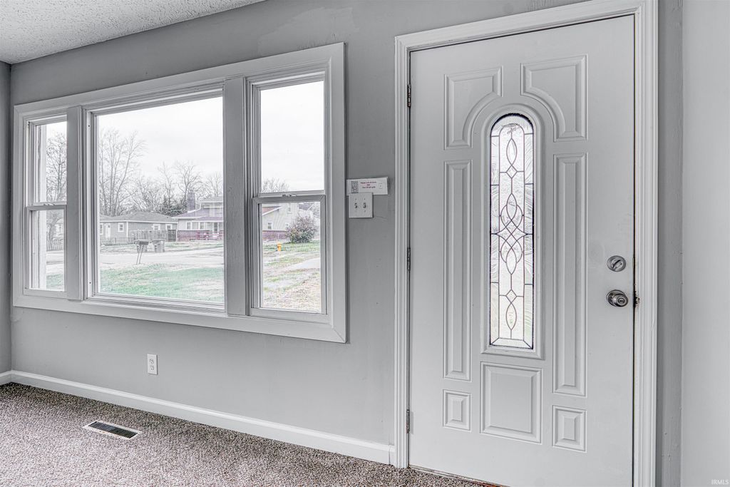 Photo of 3429 Wansford Avenue, Evansville, IN 47711 (MLS # 202549116)