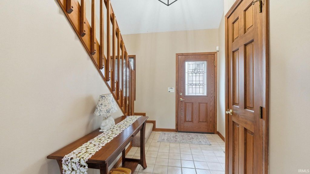 Photo of 11034 Old Oak Trail, Fort Wayne, IN 46845 (MLS # 202607116)