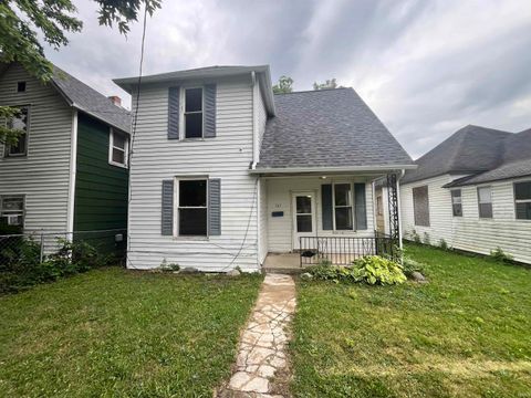 Tiny photo for 563 W 2nd Street, Peru, IN 46970 (MLS # 202628812)