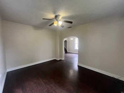 Tiny photo for 563 W 2nd Street, Peru, IN 46970 (MLS # 202628812)