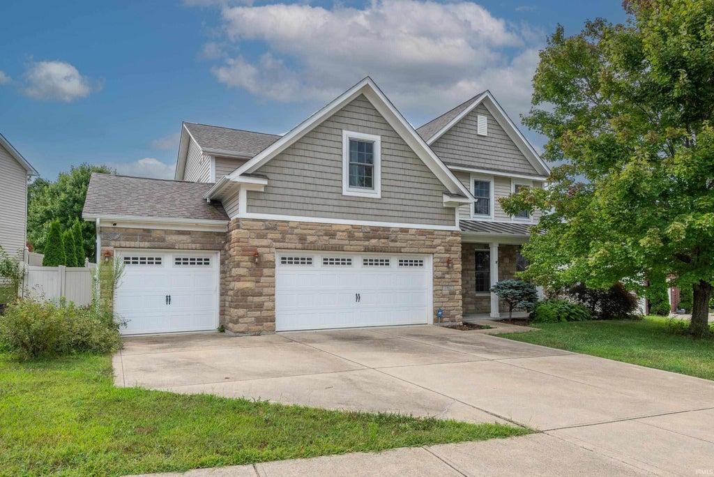 Photo of 5365 W Cobblestone Street, Bloomington, IN 47403 (MLS # 202632784)