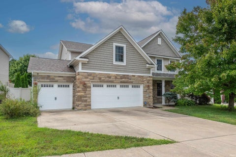 Photo of 5365 W Cobblestone Street, Bloomington, IN 47403 (MLS # 202632784)