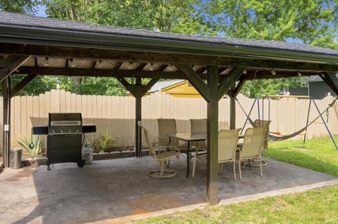 Tiny photo for 1508 North Street, Logansport, IN 46947 (MLS # 202629334)