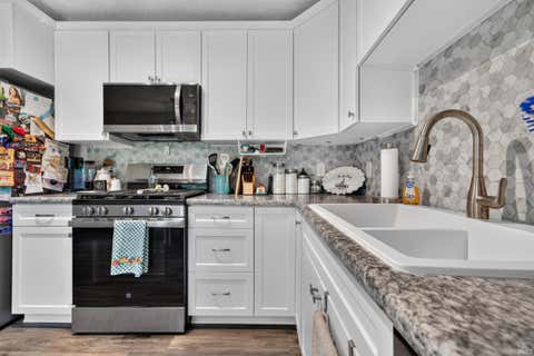 Tiny photo for 313 W Northern Avenue, Logansport, IN 46947 (MLS # 202634846)