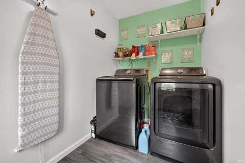 Tiny photo for 313 W Northern Avenue, Logansport, IN 46947 (MLS # 202634846)