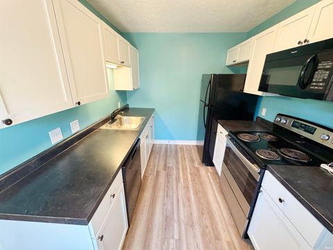 Tiny photo for 1414 N 14th Street, Lafayette, IN 47904 (MLS # 202620054)