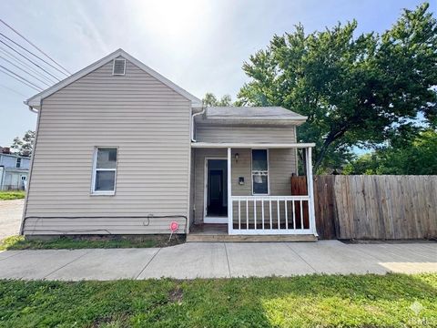 Photo of 1414 N 14th Street, Lafayette, IN 47904 (MLS # 202620054)