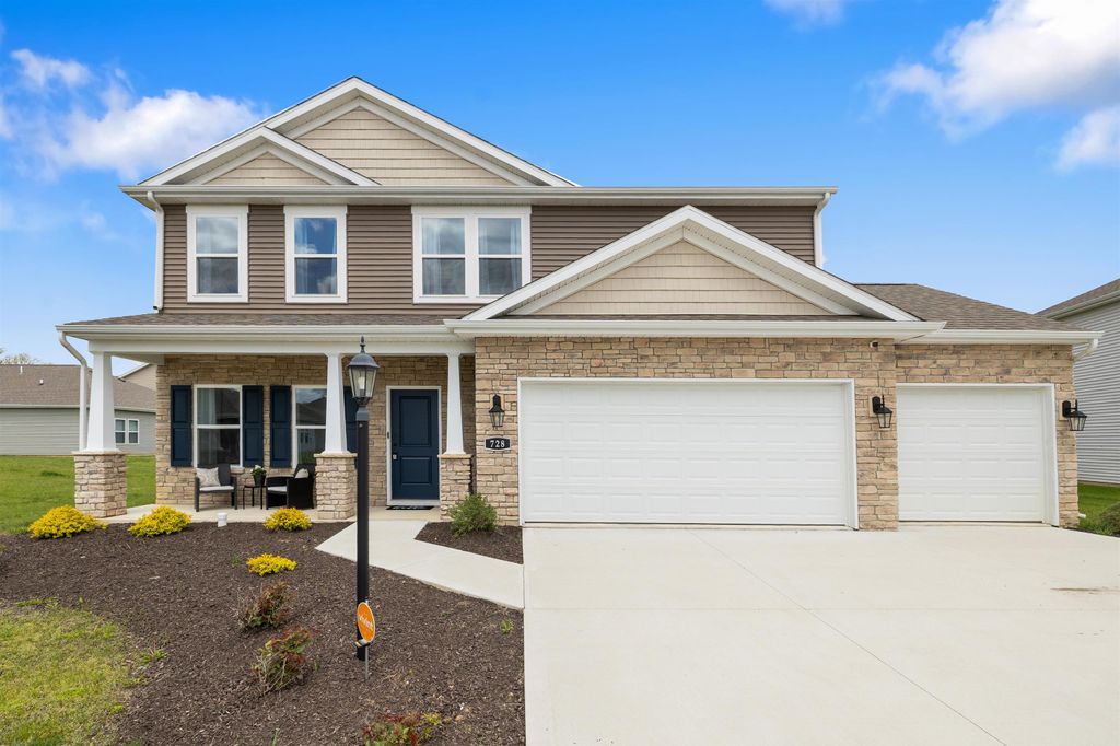 Photo of 728 Alquin Court, Huntertown, IN 46748 (MLS # 202613560)