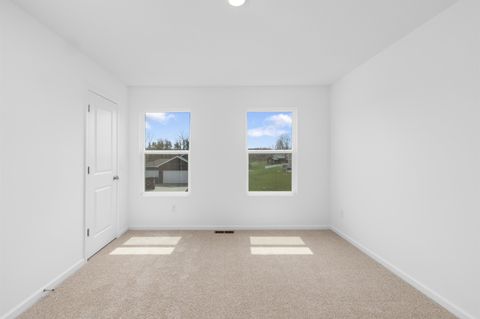 Tiny photo for 728 Alquin Court, Huntertown, IN 46748 (MLS # 202613560)