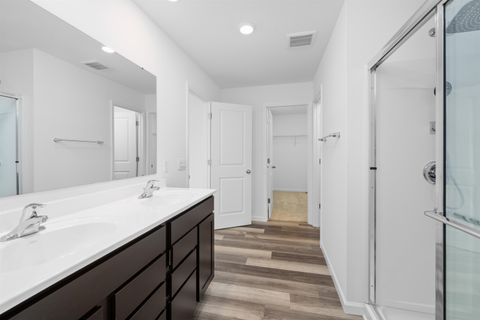 Tiny photo for 728 Alquin Court, Huntertown, IN 46748 (MLS # 202613560)