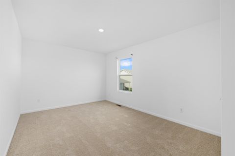 Tiny photo for 728 Alquin Court, Huntertown, IN 46748 (MLS # 202613560)