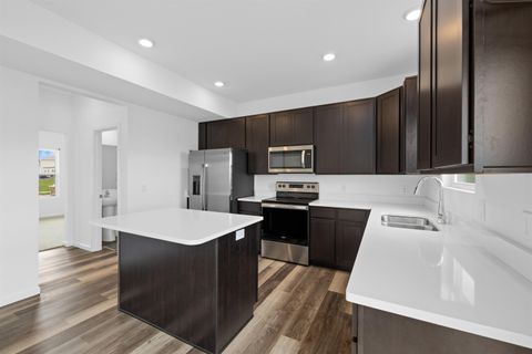 Tiny photo for 728 Alquin Court, Huntertown, IN 46748 (MLS # 202613560)