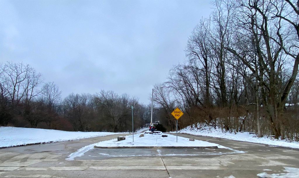 Photo of 0 N Summerhill Drive #1, Albany, IN 47320 (MLS # 202548414)