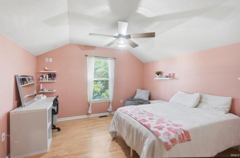 Tiny photo for 830 Stockwillow Court, Huntertown, IN 46748 (MLS # 202641580)