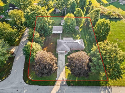 Photo of 11 Country Aire Drive, Lafayette, IN 47905 (MLS # 202641913)