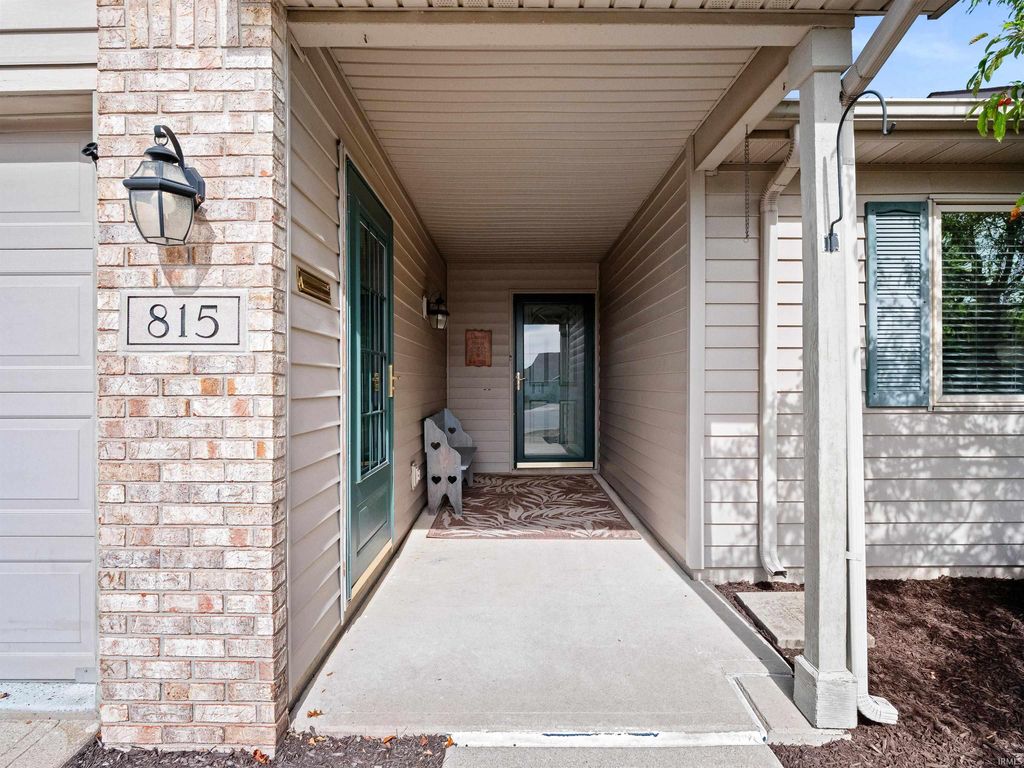 Photo of 815 Dove Nest Cove, Fort Wayne, IN 46825 (MLS # 202540320)