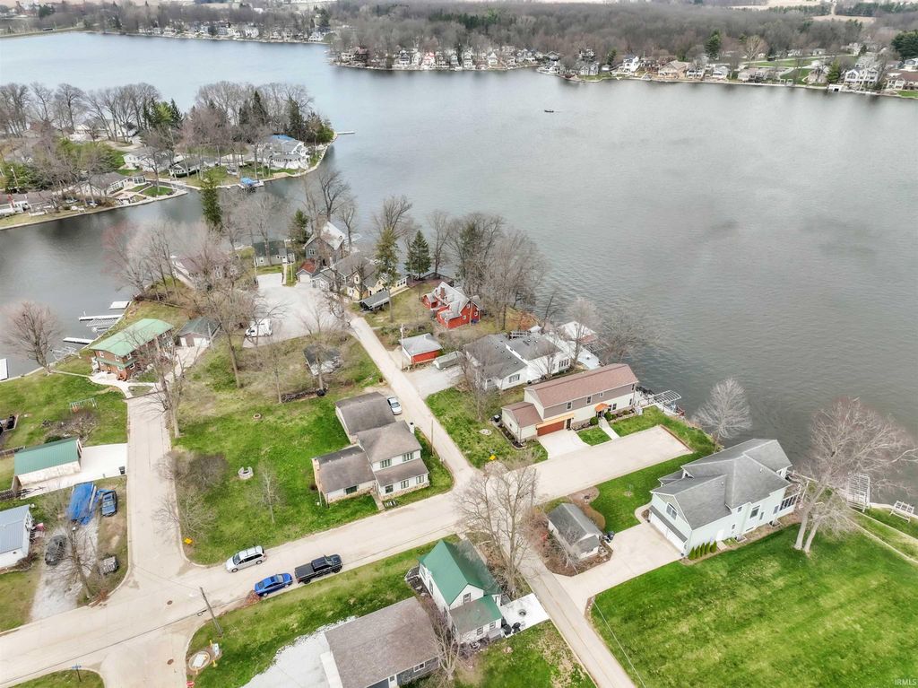 Photo of 131 Central Avenue, Rome City, IN 46784 (MLS # 202610942)