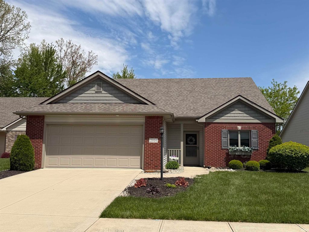 Photo of 2014 Cortland Lane, Kendallville, IN 46755 (MLS # 202618782)
