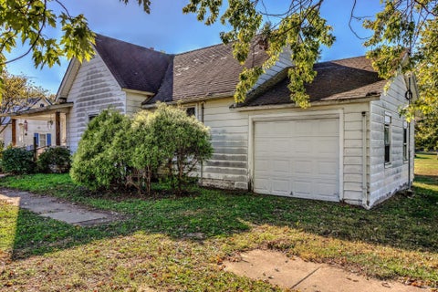 Tiny photo for 318 N Myra Street, Worthington, IN 47471 (MLS # 202644852)