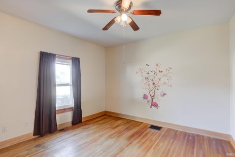 Tiny photo for 318 N Myra Street, Worthington, IN 47471 (MLS # 202644852)