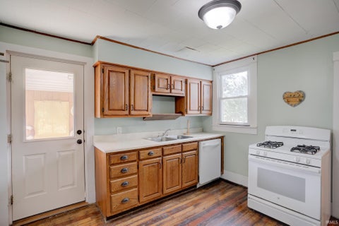 Tiny photo for 318 N Myra Street, Worthington, IN 47471 (MLS # 202644852)