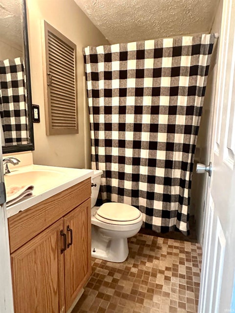 Tiny photo for 1609 S Rue Royale Drive, Kokomo, IN 46902 (MLS # 202640285)
