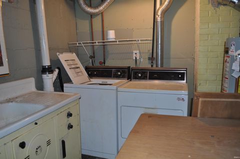 Tiny photo for 619 S 29th Street, Lafayette, IN 47904 (MLS # 202604431)