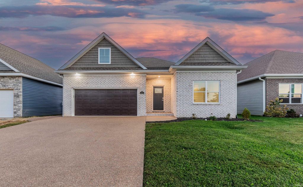 Photo of 3103 Fehme Court, Evansville, IN 47725 (MLS # 202613260)