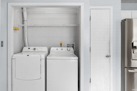 Tiny photo for 318 Cromwell Court, Lafayette, IN 47909 (MLS # 202608818)