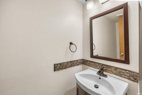 Tiny photo for 318 Cromwell Court, Lafayette, IN 47909 (MLS # 202608818)