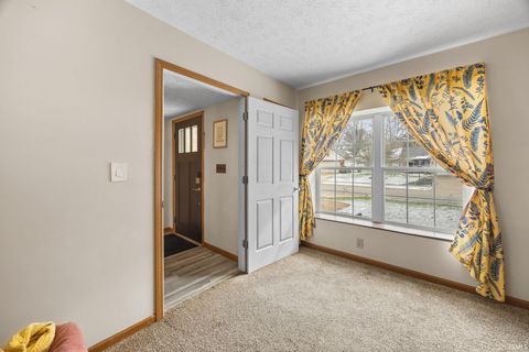 Tiny photo for 318 Cromwell Court, Lafayette, IN 47909 (MLS # 202608818)