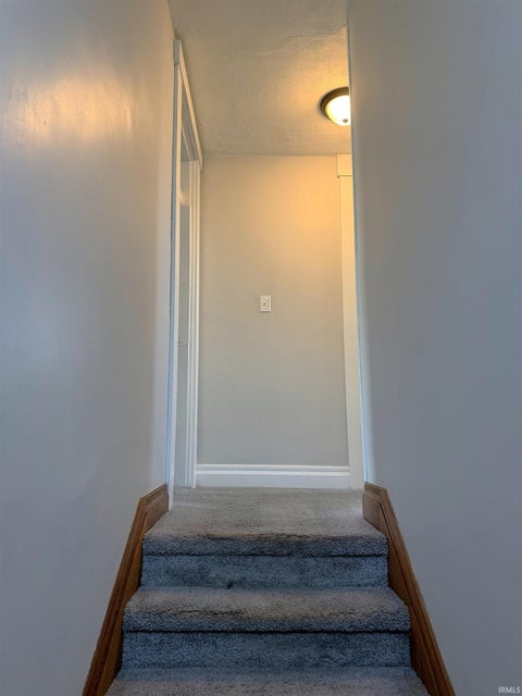 Tiny photo for 208 Morgan Street, Crawfordsville, IN 47933 (MLS # 202644888)