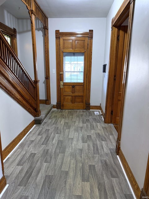 Tiny photo for 208 Morgan Street, Crawfordsville, IN 47933 (MLS # 202644888)