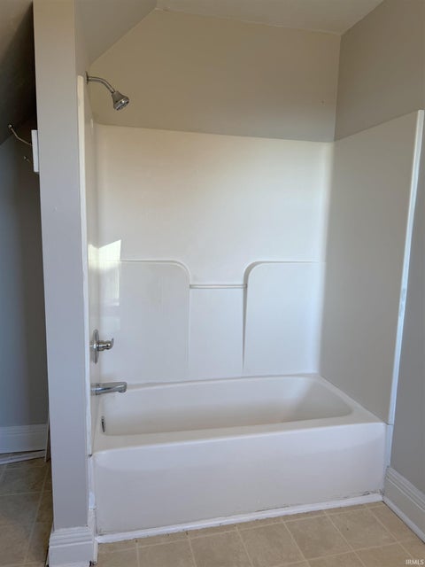 Tiny photo for 208 Morgan Street, Crawfordsville, IN 47933 (MLS # 202644888)