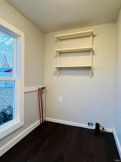 Tiny photo for 25 E Franklin Street, Peru, IN 46970 (MLS # 202546159)