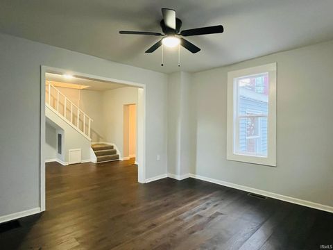 Tiny photo for 25 E Franklin Street, Peru, IN 46970 (MLS # 202546159)