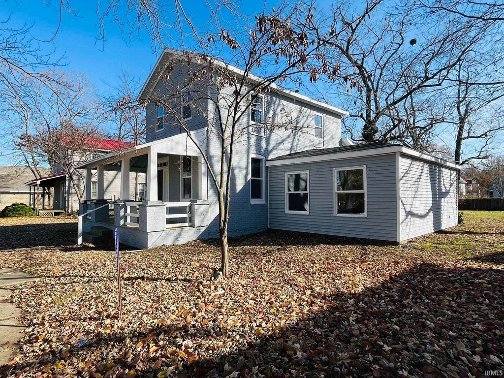 Photo of 25 E Franklin Street, Peru, IN 46970 (MLS # 202546159)