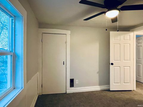 Tiny photo for 25 E Franklin Street, Peru, IN 46970 (MLS # 202546159)