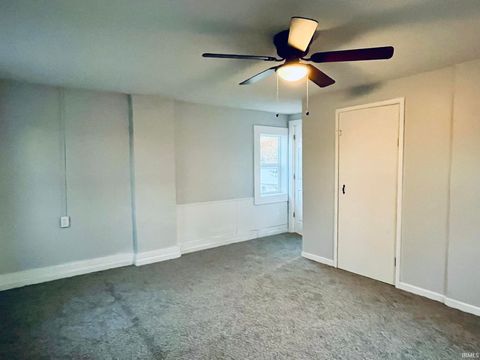 Tiny photo for 25 E Franklin Street, Peru, IN 46970 (MLS # 202546159)