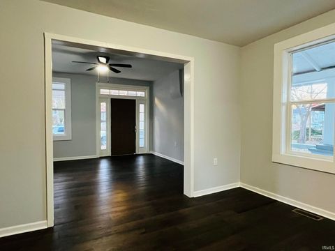 Tiny photo for 25 E Franklin Street, Peru, IN 46970 (MLS # 202546159)