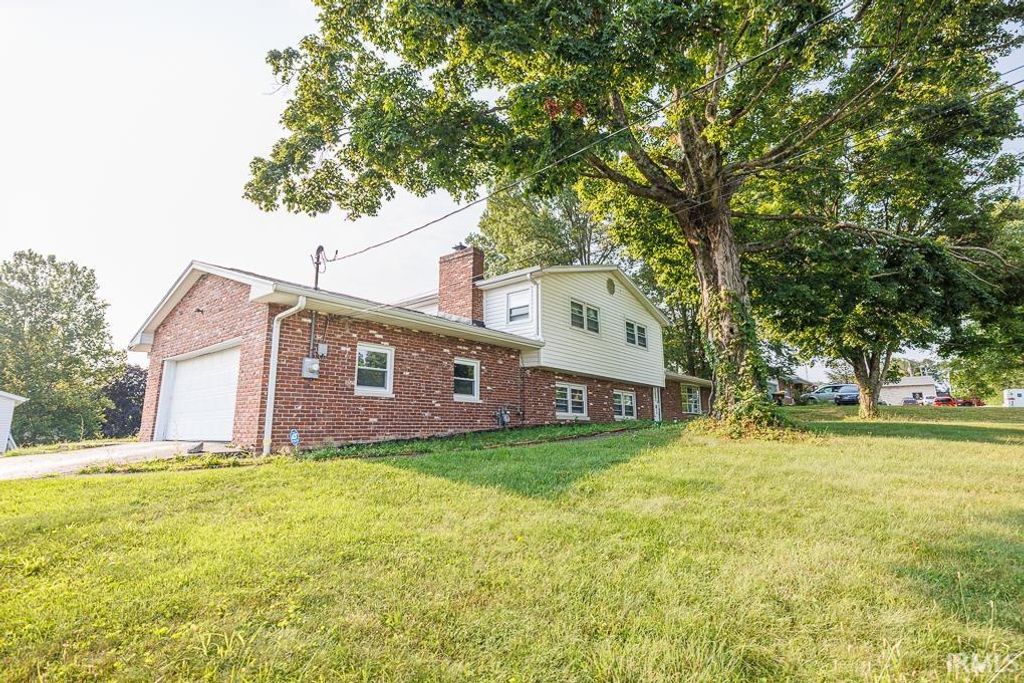 Photo of 3915 S Kennedy Drive, Bloomington, IN 47401 (MLS # 202630254)